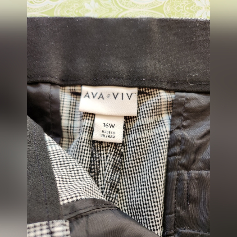 Work Pants! 16w - Picture 3 of 3
